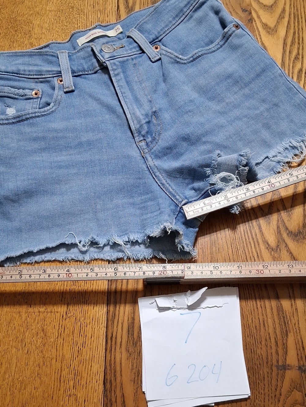 LEVI STRAUSS Jeans Shorts Womens 25 Preowned Fray HIGH RISE Distressed - Picture 2 of 5